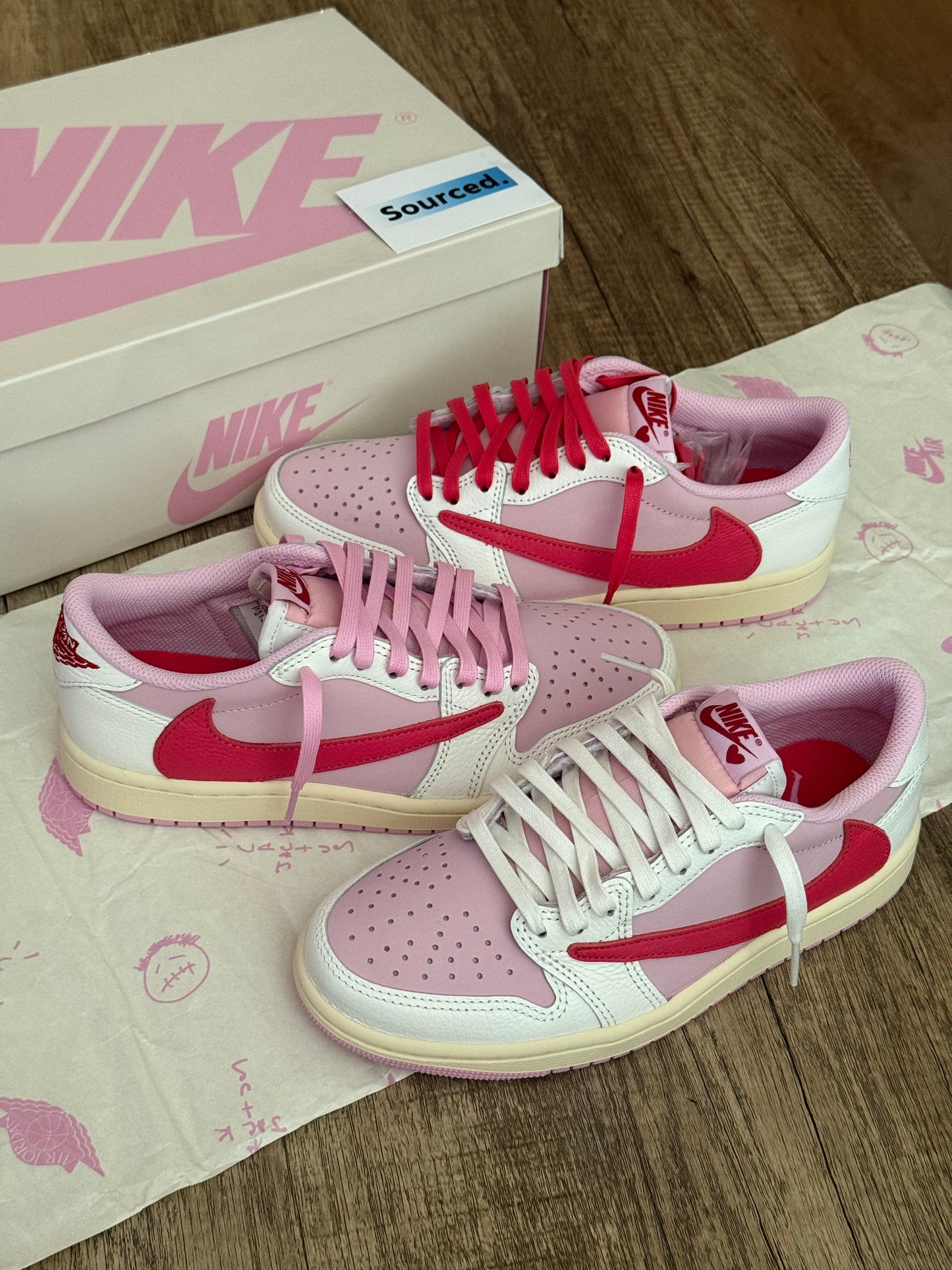 Air Jordan 1 Retro Low OG SP Travis Scott Tropical Pink