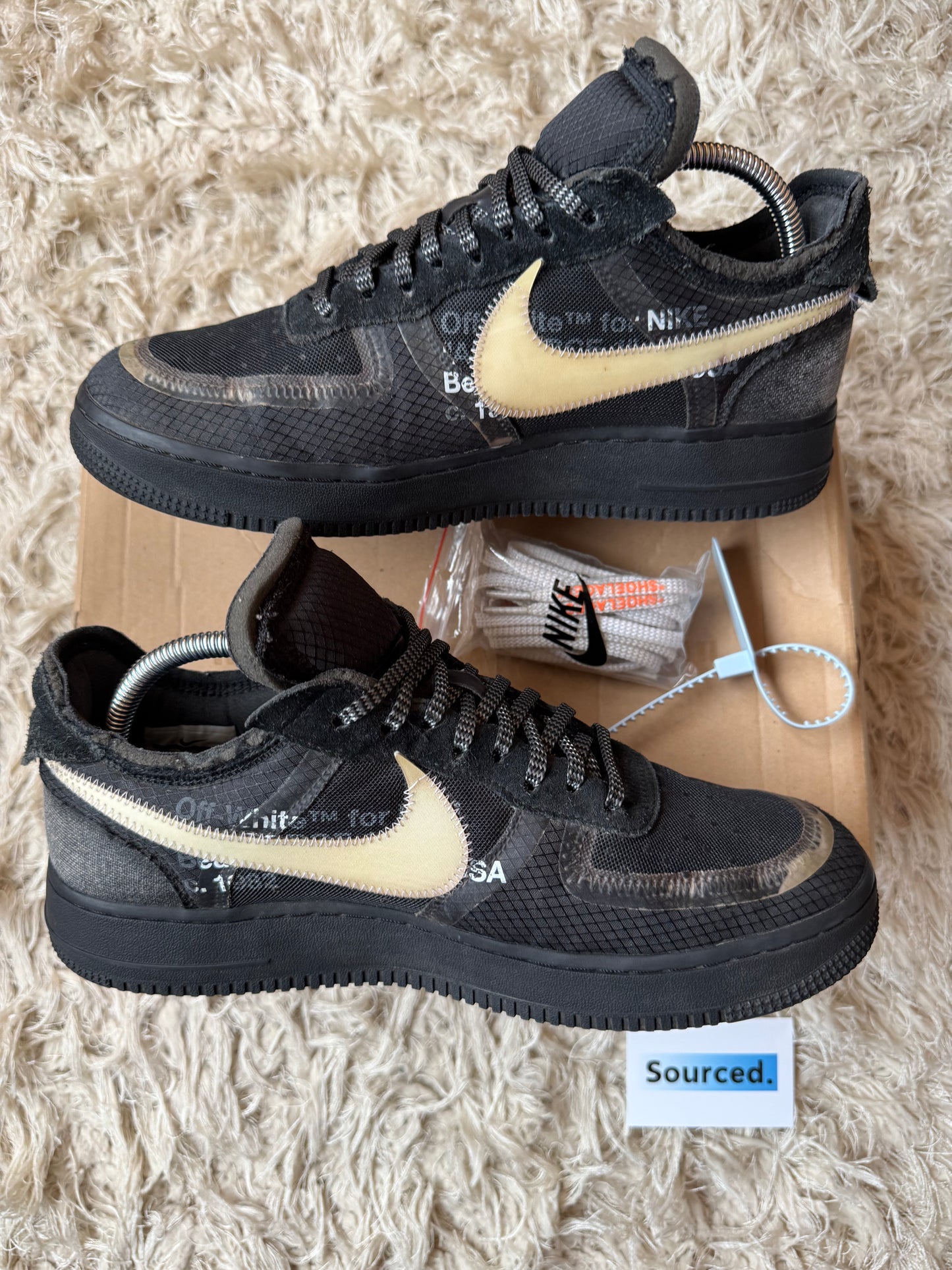 Nike x OFF-WHITE Air Force 1 Low Black | UK 9