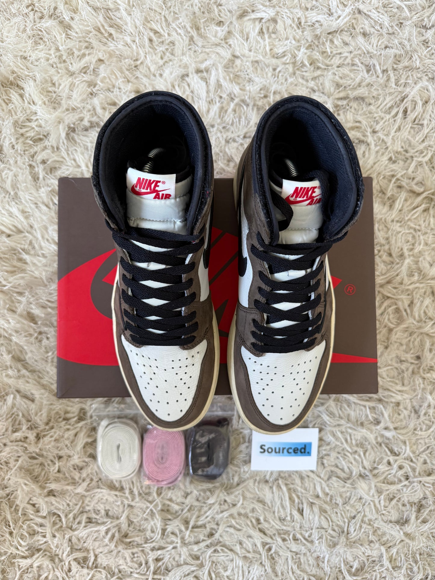 Air Jordan 1 High x Travis Scott Mocha | UK 8