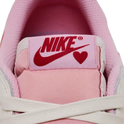 Air Jordan 1 Retro Low OG SP Travis Scott Tropical Pink