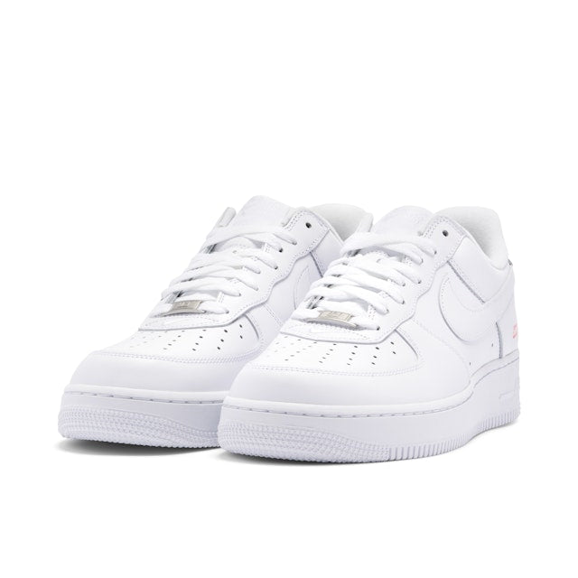 Nike Air Force 1 Low Supreme White