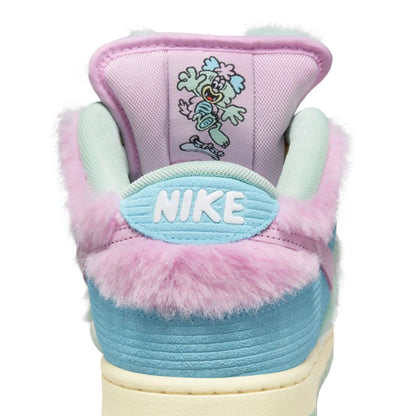 Nike SB Dunk Low Verdy Visty
